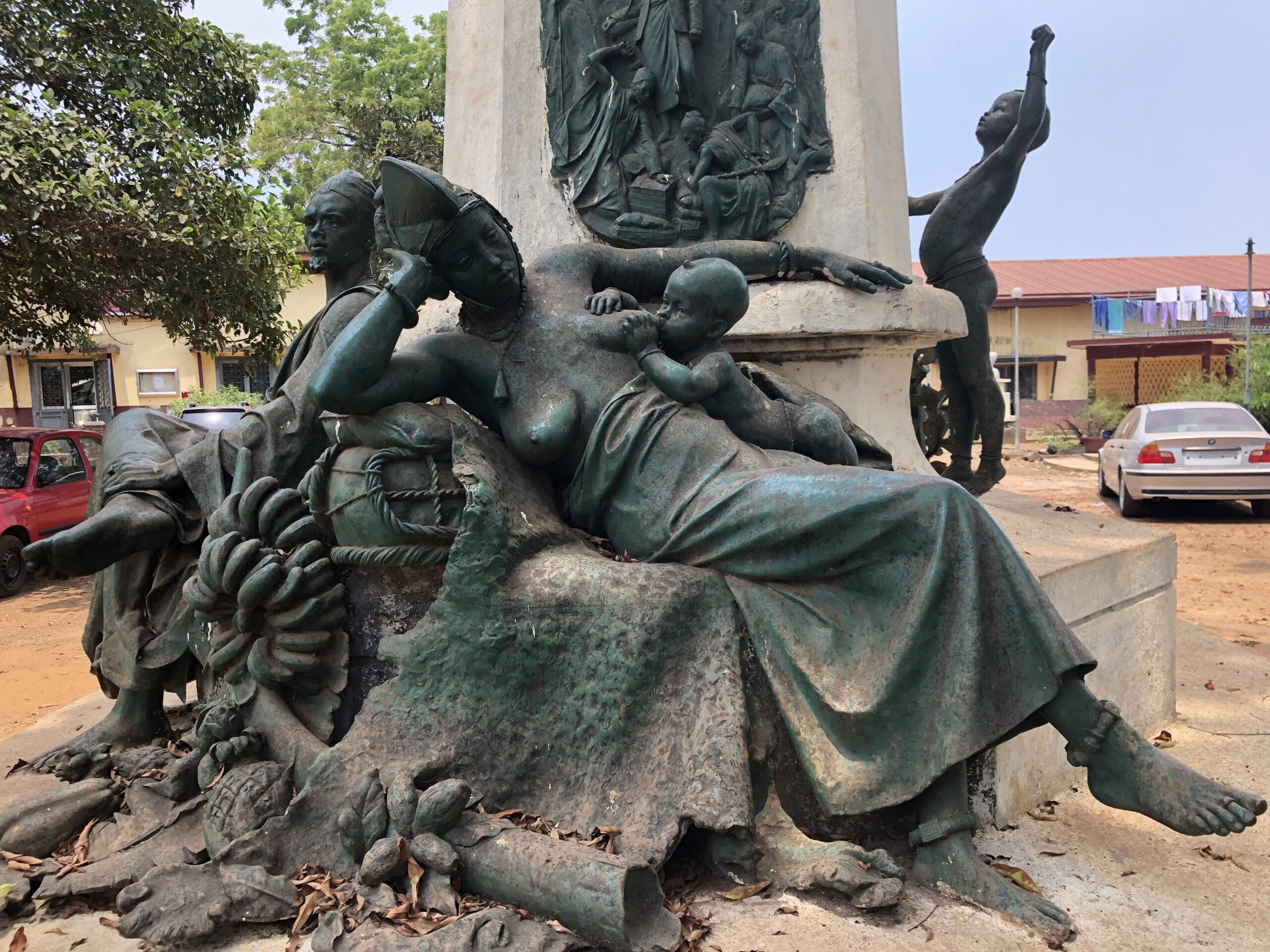Musée national de Guinée : les masques qui racontent un pays