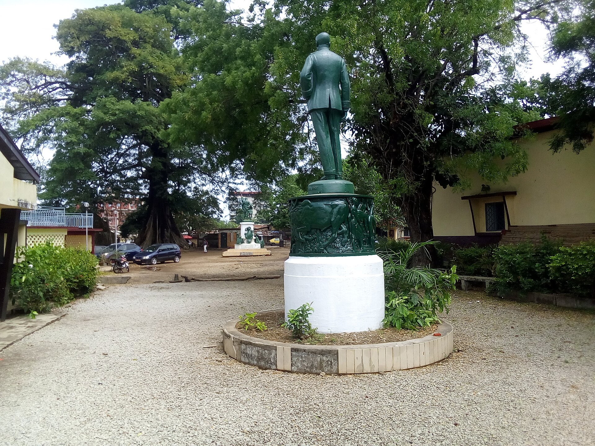 Statue au Musée national de Sandervalia